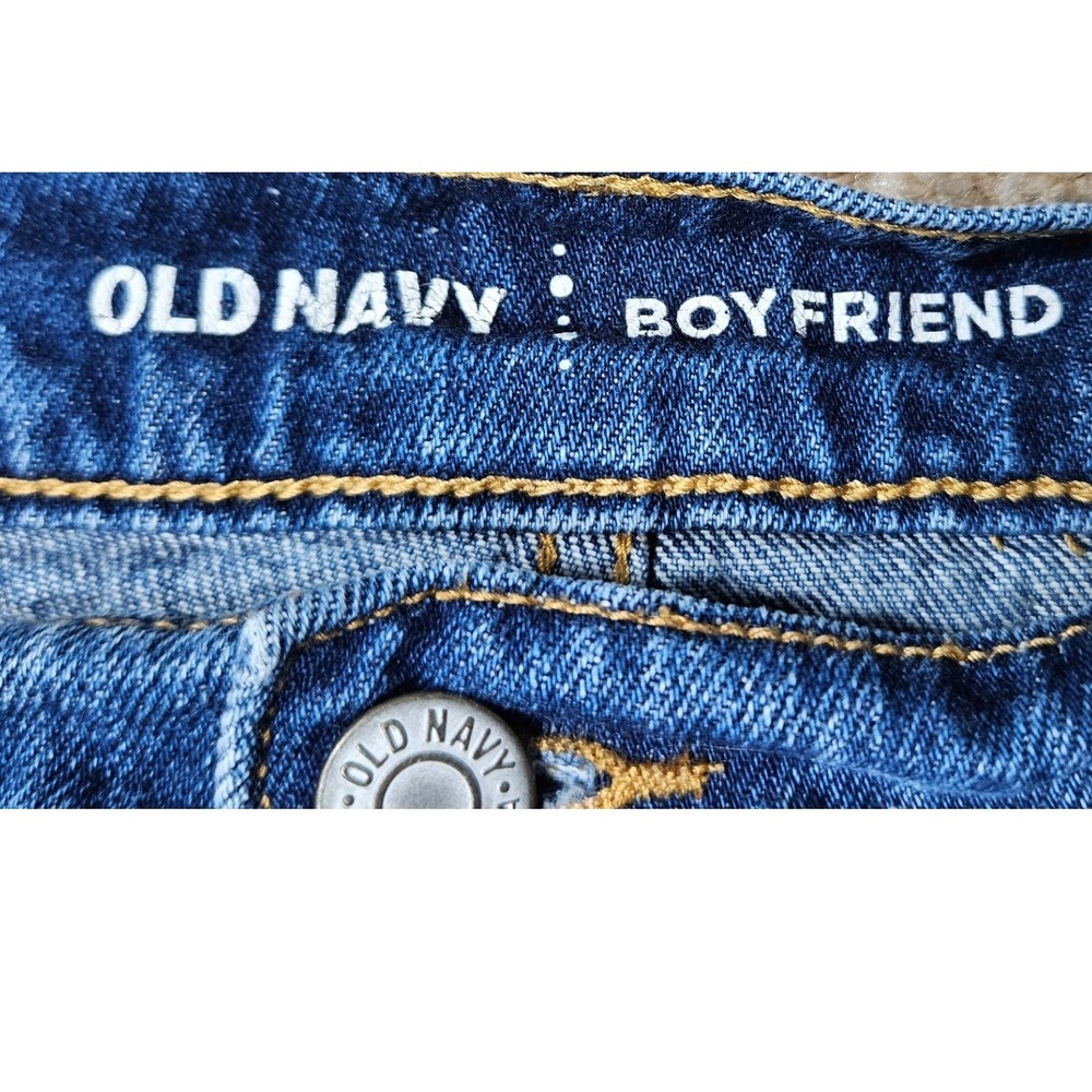 Old Navy Boyfriend Distressed Denim Shorts Blue Paisley Bandana Lining Size 10 - Picture 3 of 11